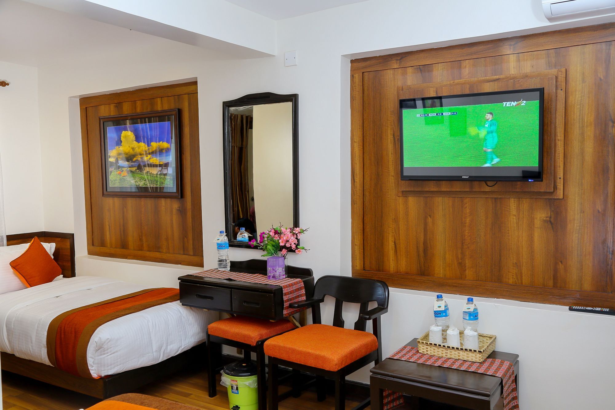 Hotel Himalayan Oasis Katmandu Zewnętrze zdjęcie